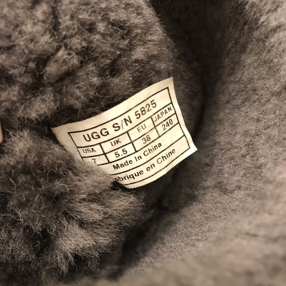 Ugg Boots Gray - image 5